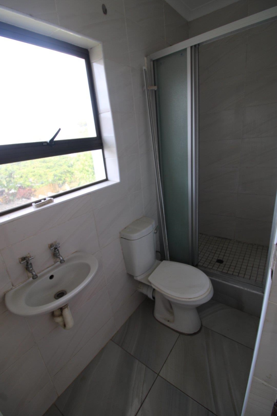 To Let 3 Bedroom Property for Rent in Amalinda Eastern Cape